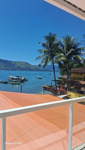 Angra dos Reis, Refugio à Beira Mar